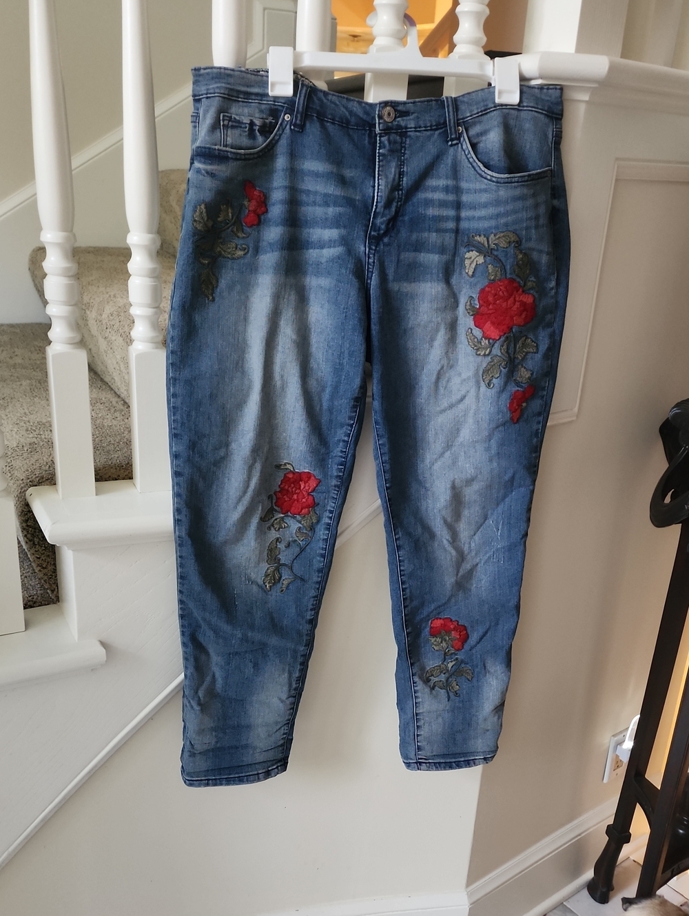 Vintage America Blue Denim Jeans with Red Rose Embroidery Sz14